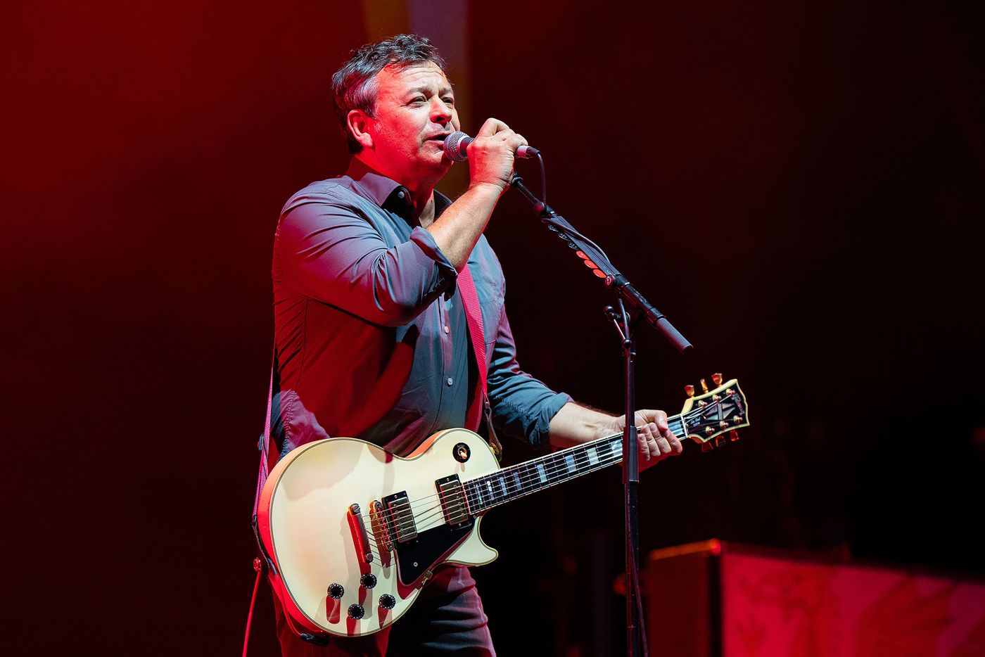 James Dean Bradfield, al frente de Manic Street Preachers. Foto: Bonnie Britain