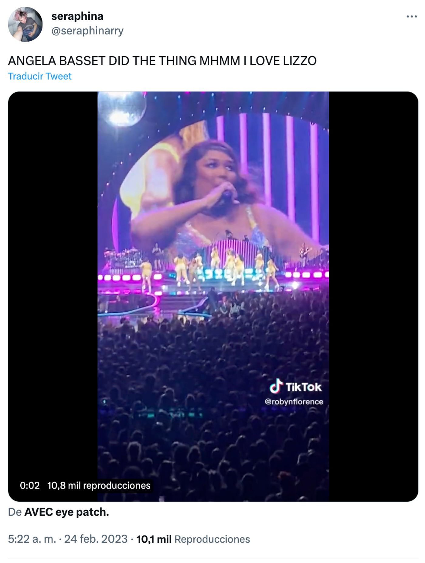 Lizzo también hizo la cosa.<a href="https://twitter.com/seraphinarry/status/1628973605836169216" target="_blank"> Ver tuit </a>