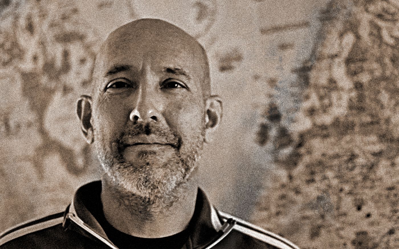 Martin Aston: buceando en las aguas de 4AD.