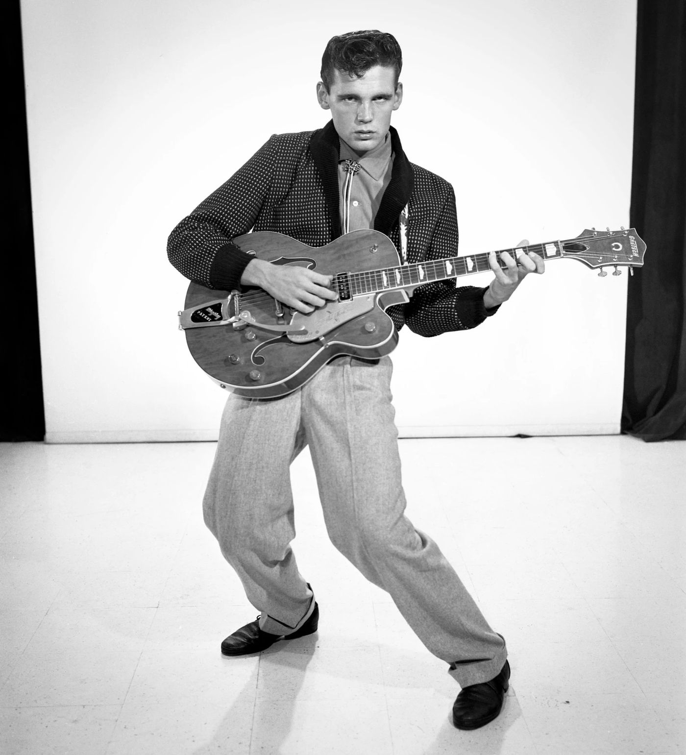 Guitarrista influyente.