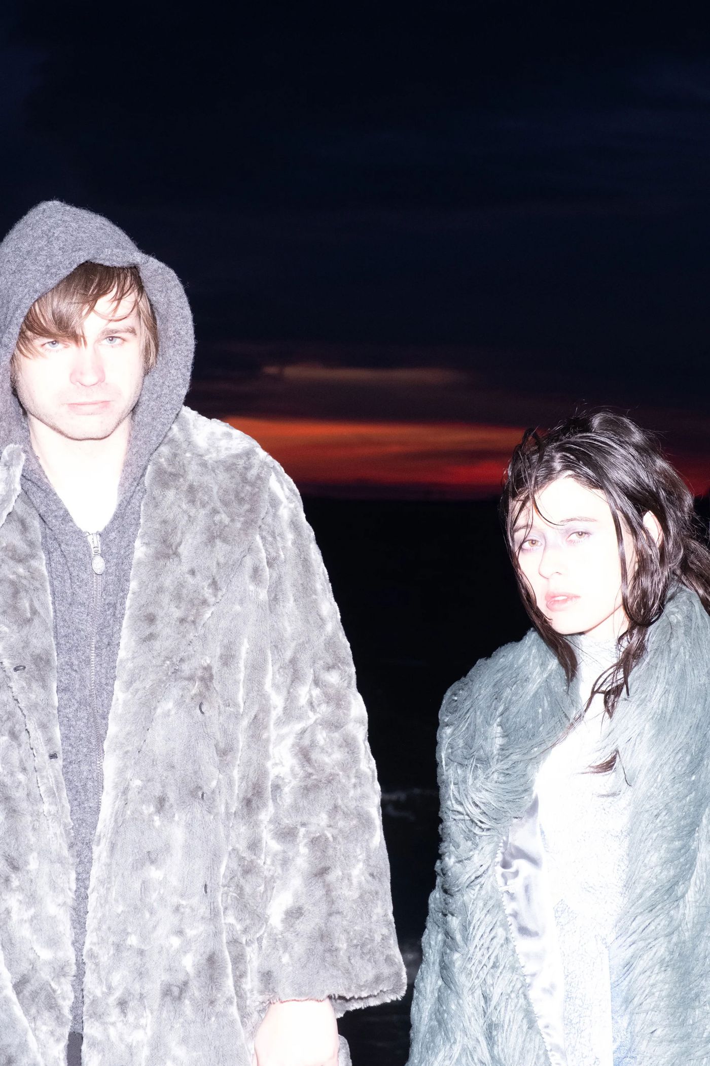 Nate Amos y Rachel Brown. Foto: Adam Powell