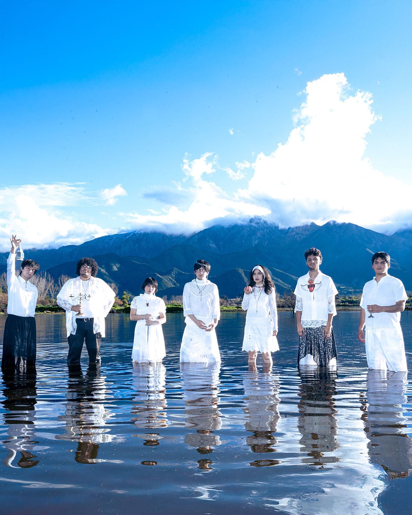 Luis Ayala, Franco Arriagada, Javiera Donoso, Matías Ávila, María Lobos, Carlos Muñoz y Nahuel Alavari. Foto: Isidora Blanco
