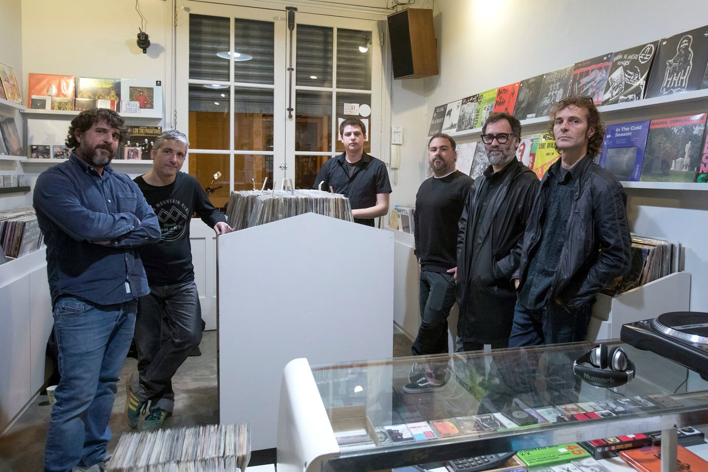 Pep Masiques, Capi, Antonio Postius, Adam Vives, Ramón Rodríguez y Marc Prats. Foto: Òscar Giralt