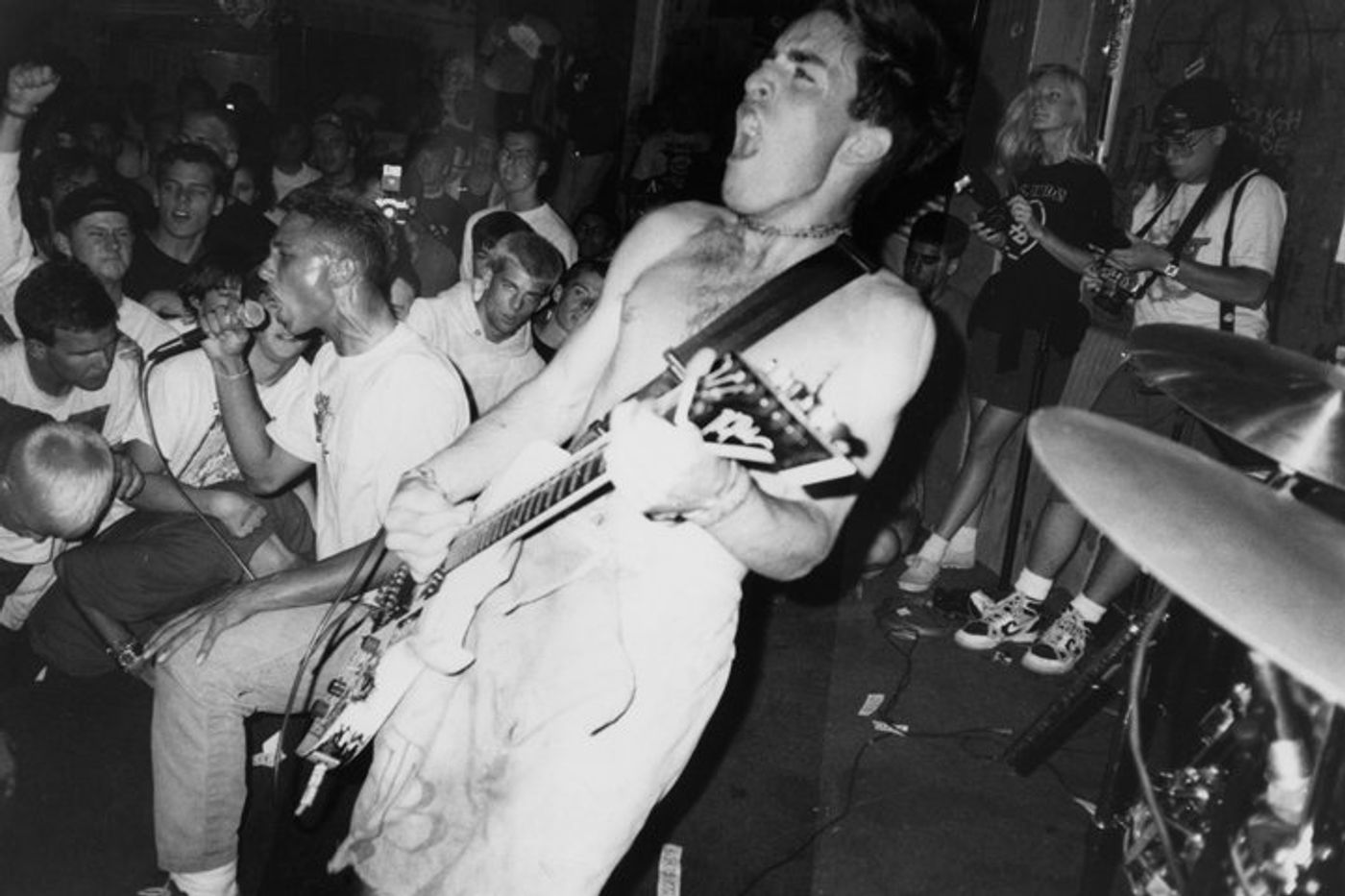 Precedentes: Inside Out, con Zack de la Rocha al micro.