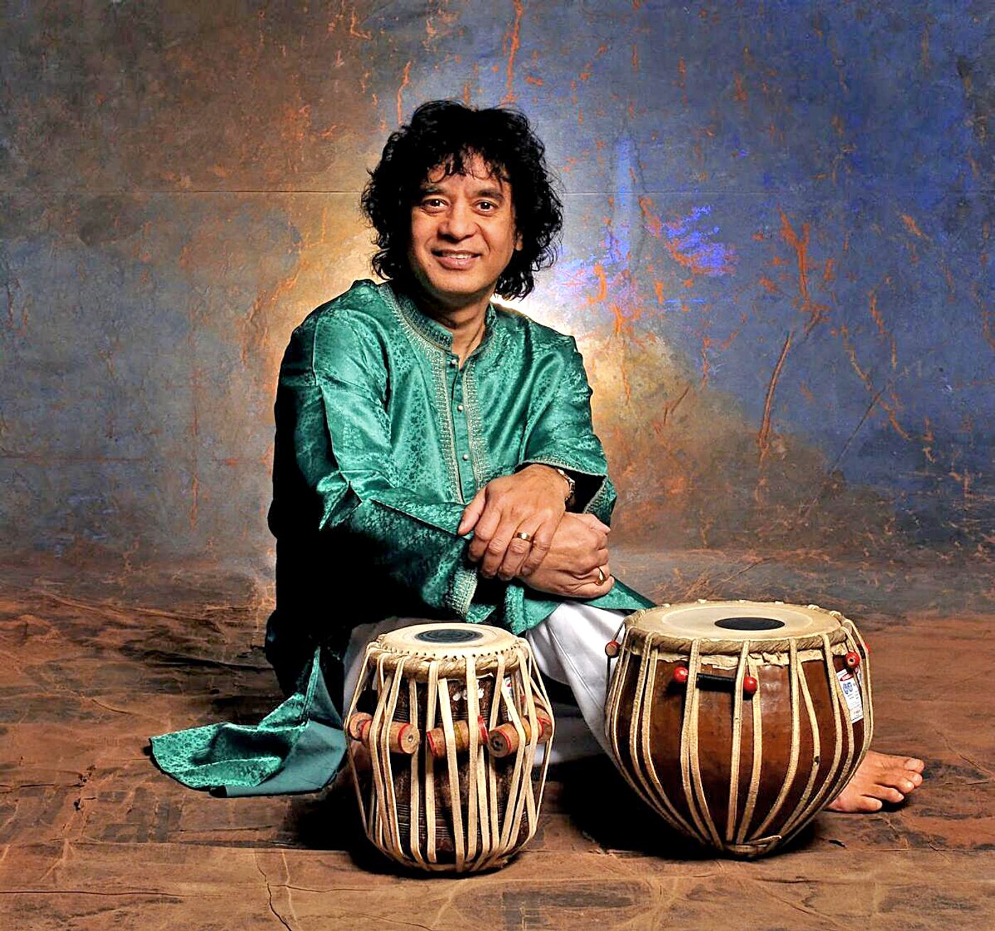 Falleció Zakir Hussain, maestro de la tabla. Foto: Jim McGuire