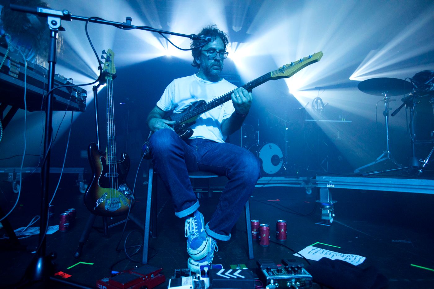 BEAK>: Billy Fuller, bajista en los experimentos de Geoff Barrow. Foto: Òscar Giralt