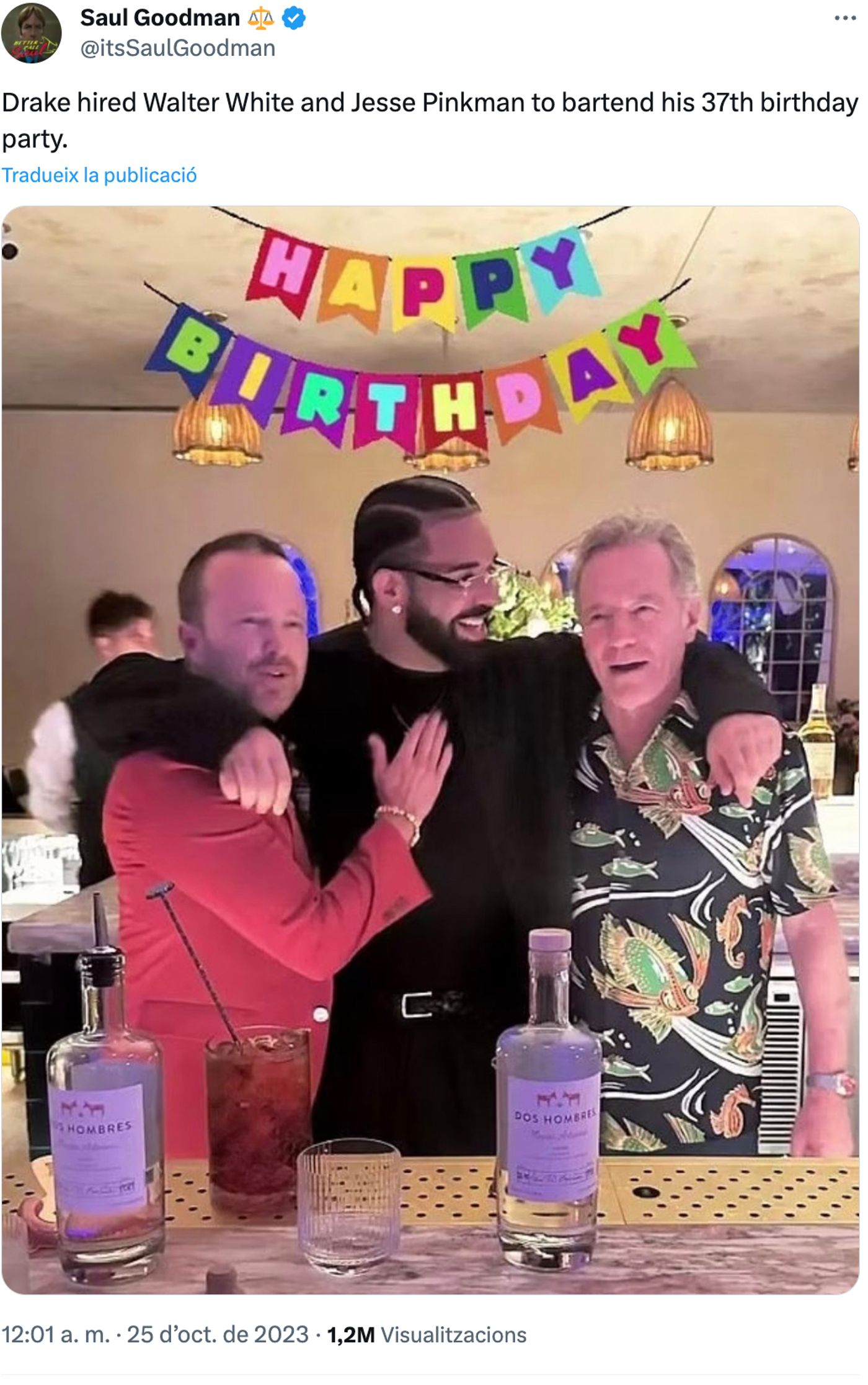 Drake: cumpleaños “Breaking Bad”.<a href="https://twitter.com/itsSaulGoodman/status/1716937884878696797" target="_blank"> Ver tuit </a>