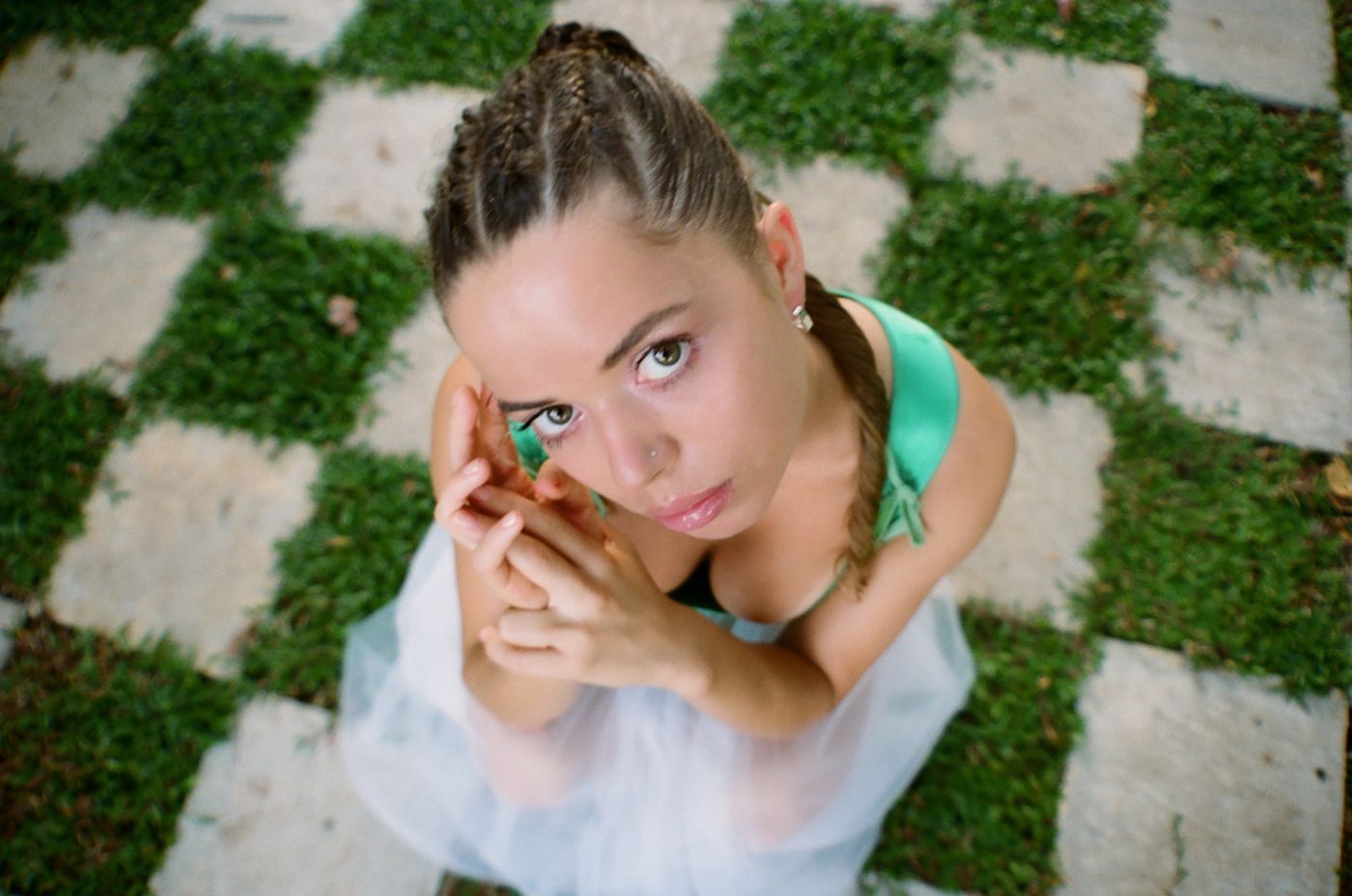 Nilüfer Yanya, de padre turco y madre de descendencia irlandesa y barbadiana. Foto: Molly Daniel