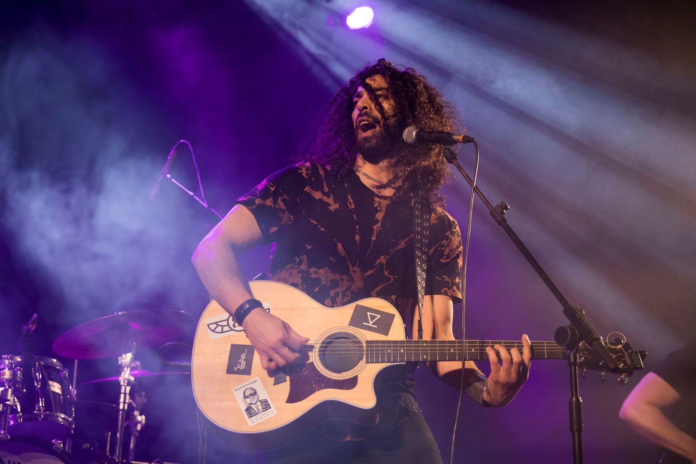  Su concierto en el ciclo Barnasants, en las Cotxeres de Sants. Foto: Òscar Giralt
