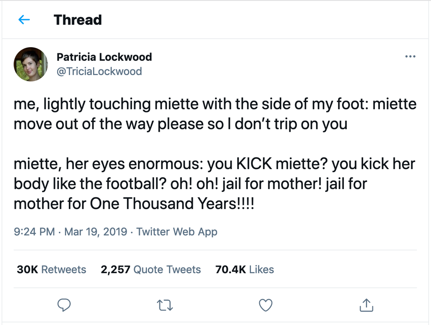 “You KICK miette?”. <a href="https://twitter.com/TriciaLockwood/status/1108102037072433153" target="_blank"> Ver tuit</a>
