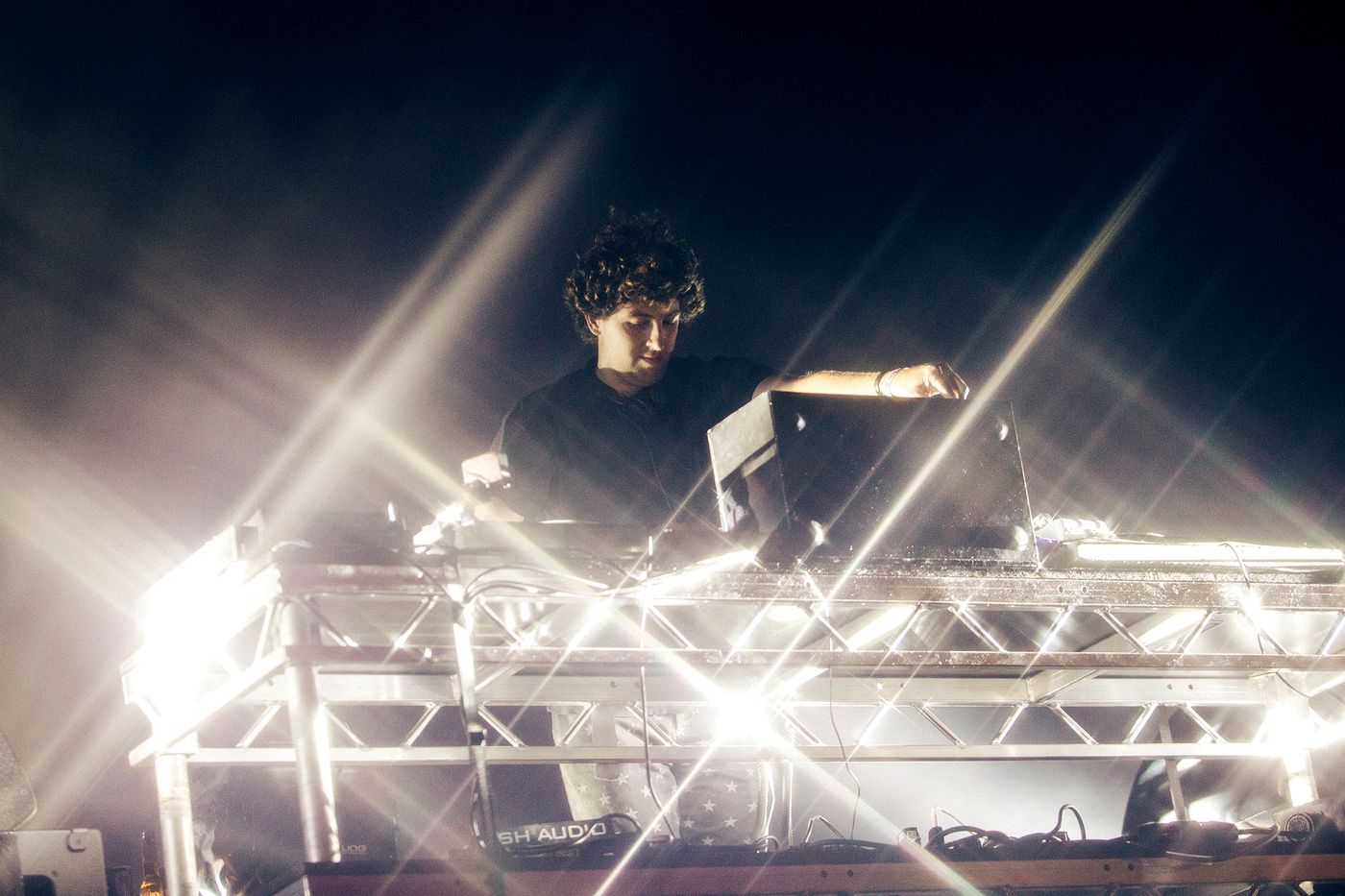 Jamie xx, metamorfoseando géneros. Foto: Val Palavecino