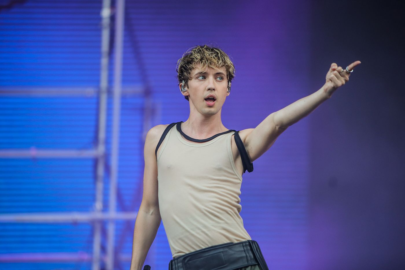 Troye Sivan: icono queer con actitud. Foto: Óscar García
