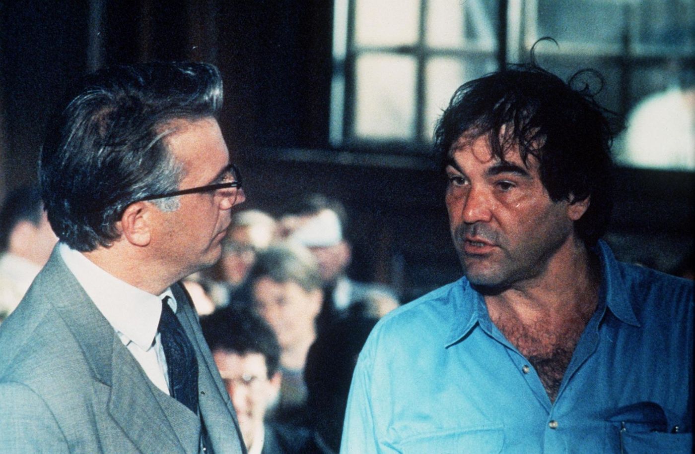 Oliver Stone durante el rodaje de “JFK. Caso abierto” (1991).