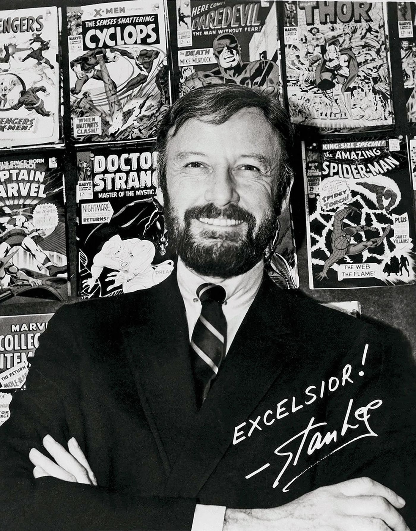 Postal promocional que vendía el propio Stan Lee a partir de una foto tomado a finales de los años 60.