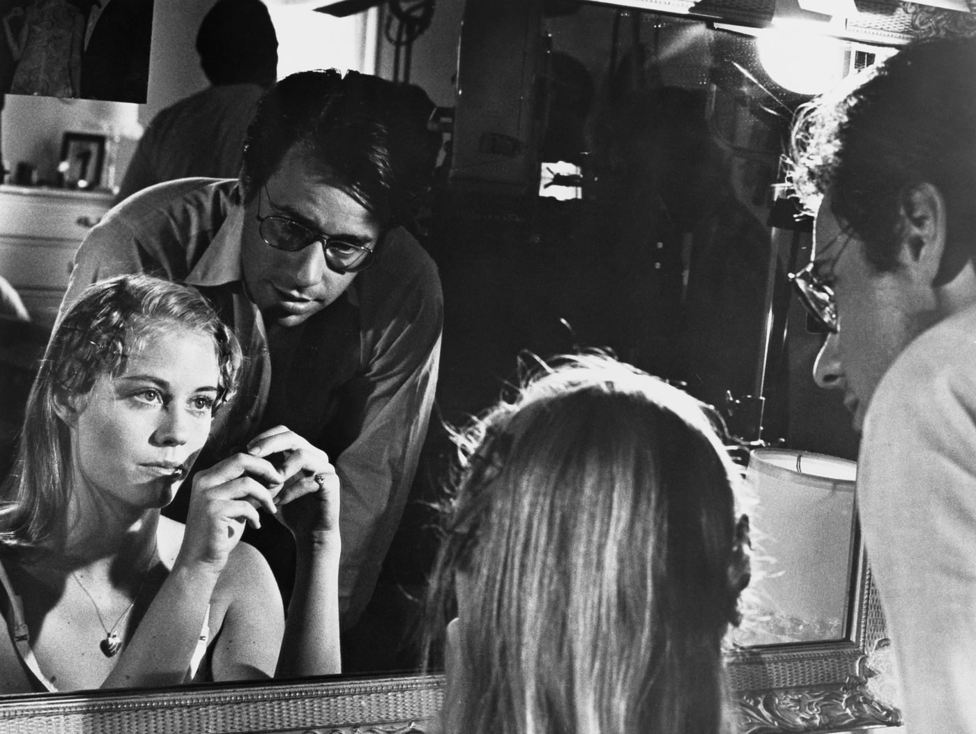 Peter Bogdanovich preparando una escena con Cybill Shepherd en “La última película”. Foto: Getty Images