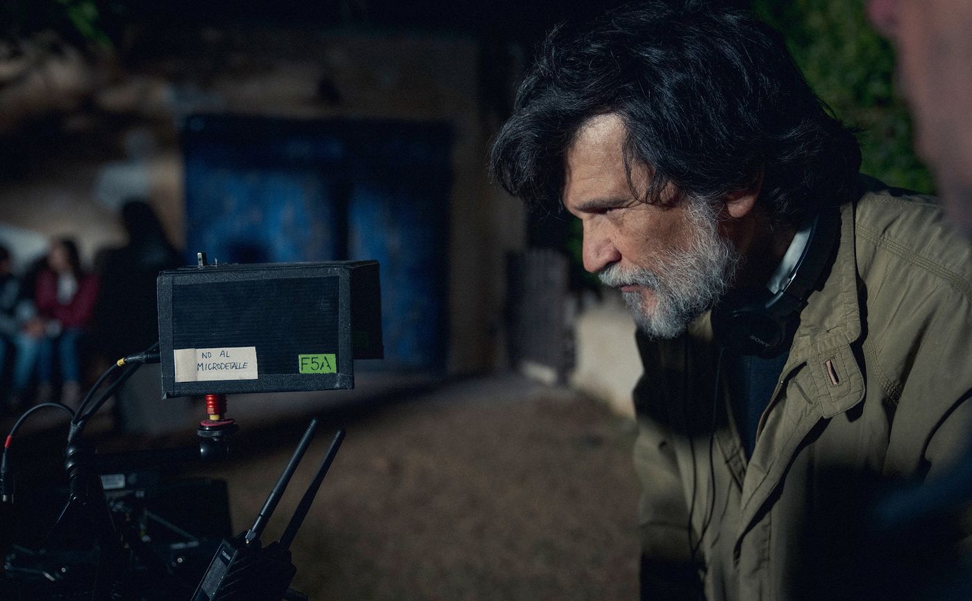 Víctor Erice durante el rodaje de “Cerrar los ojos” (2023). Foto: Manolo Pavón
