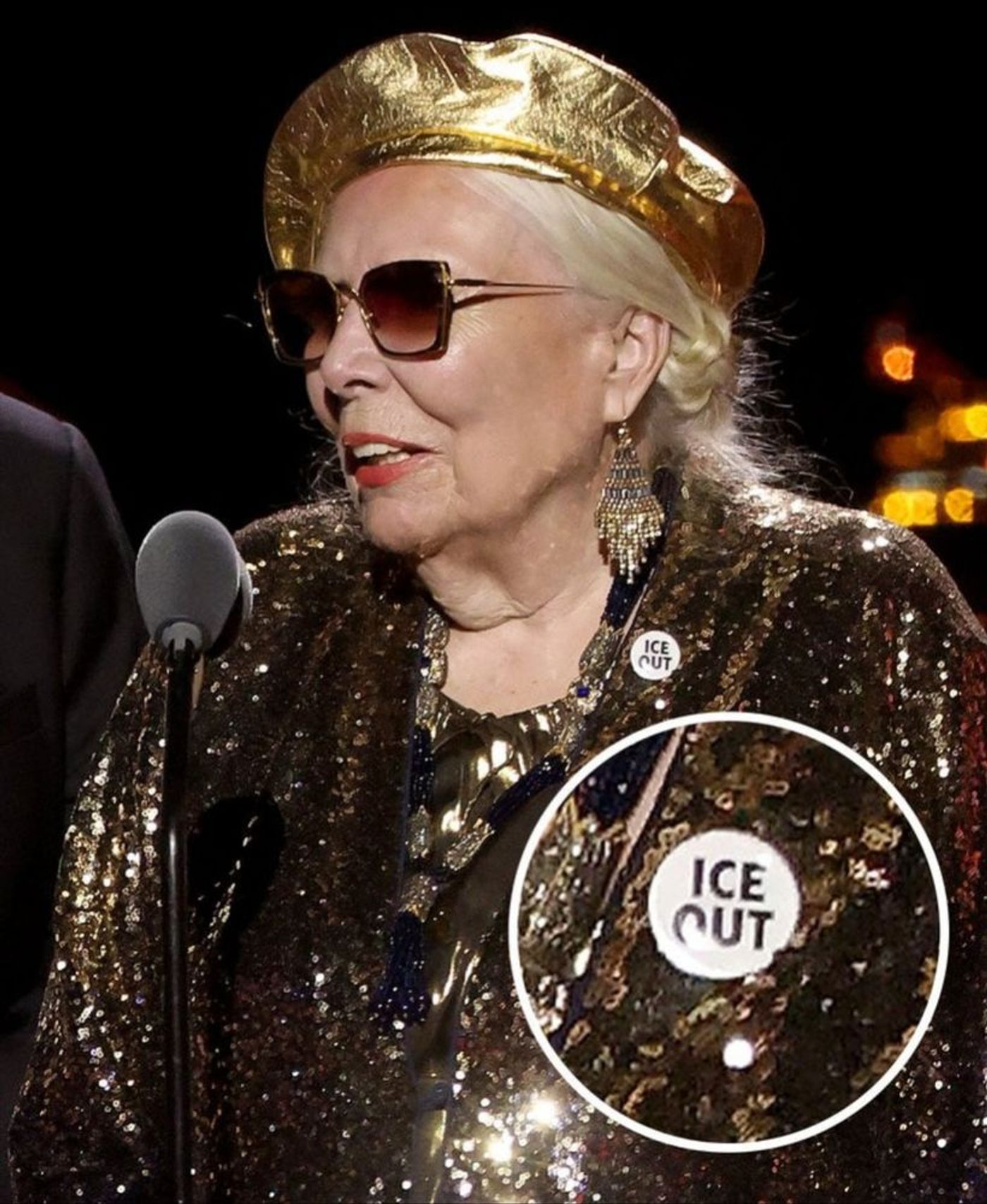 Joni Mitchell lo tiene claro. <a href="https://bsky.app/profile/samm1955.bsky.social/post/3mdu4mwi4jk2v" target="_blank"> Ver post </a>