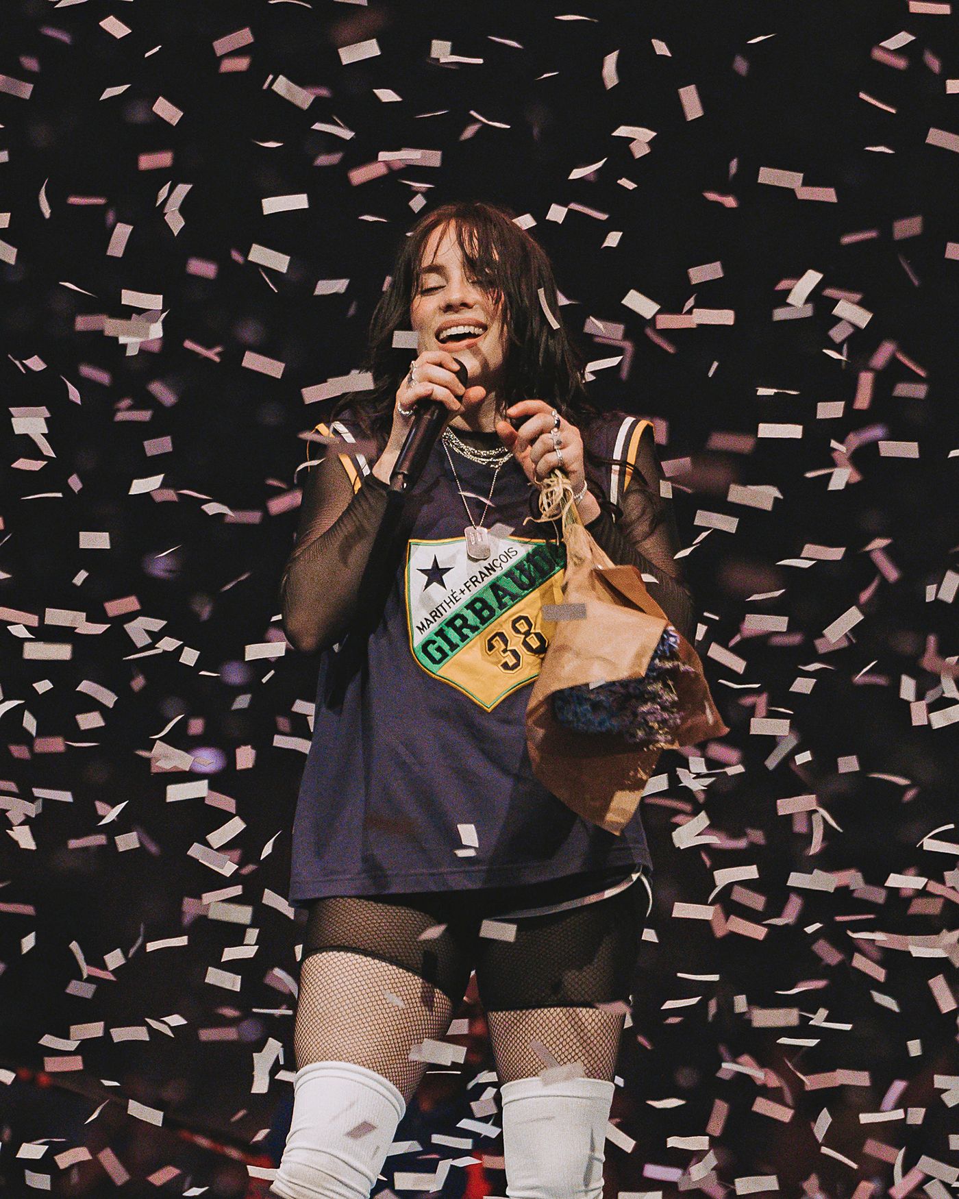 Entre lágrimas y confeti. Foto: Henry Hwu