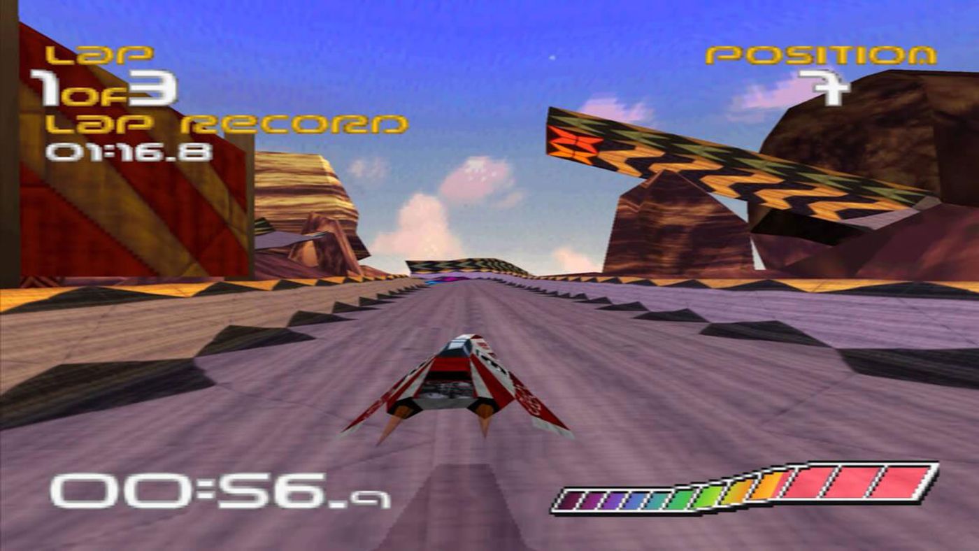 Antes de salir de fiesta, ya estaba la electrónica: “WipEout” (John White, 1995).