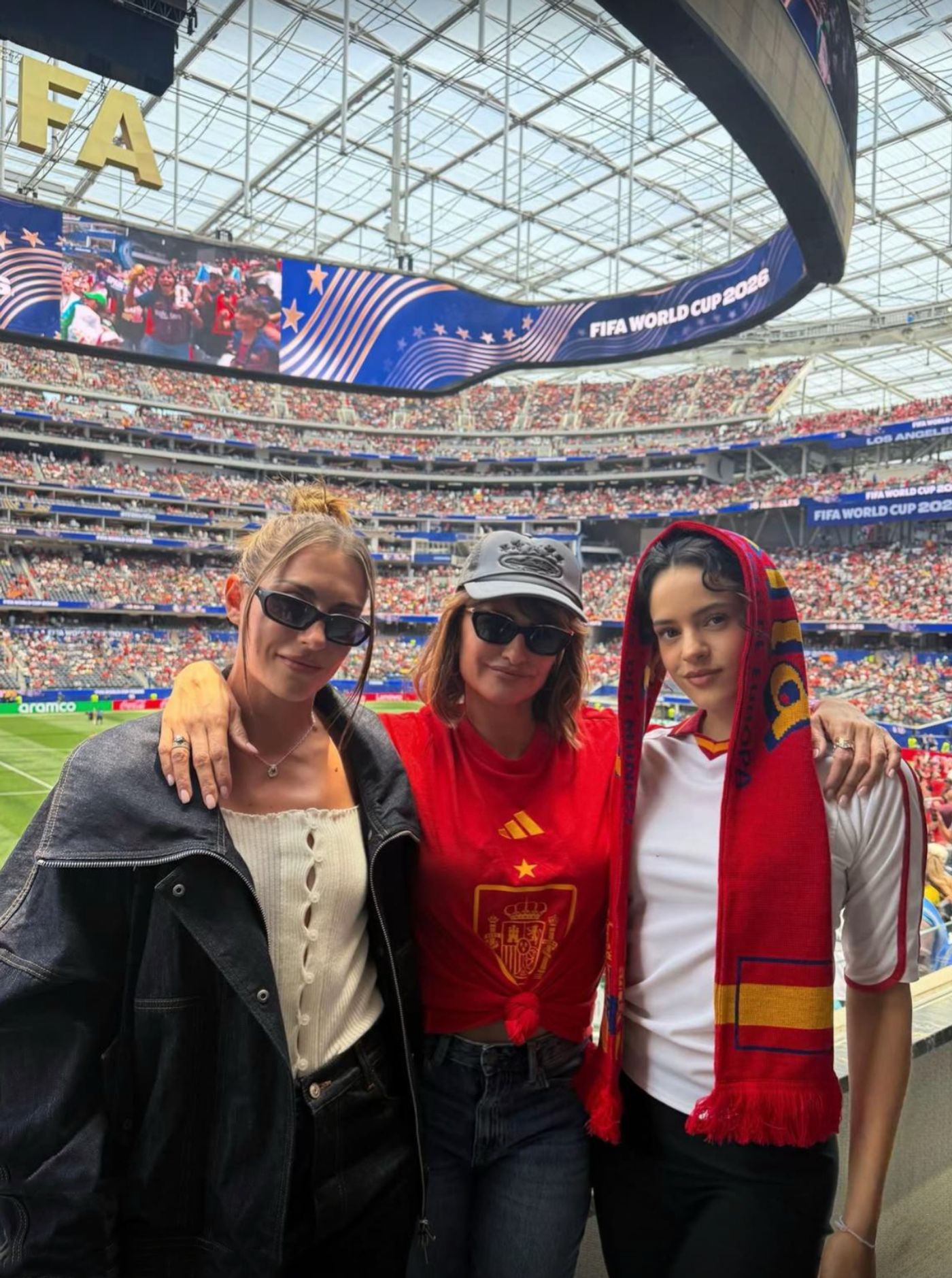 La Santísima Trinidad. <a href="https://www.tiktok.com/@jenni.alexia/photo/7658182835928354051" target="_blank"> Ver post </a>