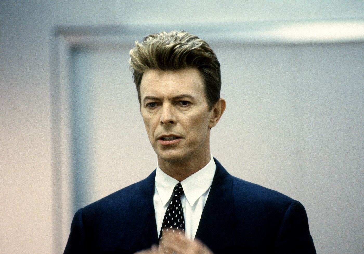 Durante el rodaje del vídeo de “Jump They Say”.  Foto: Lester Cohen (Getty Images)