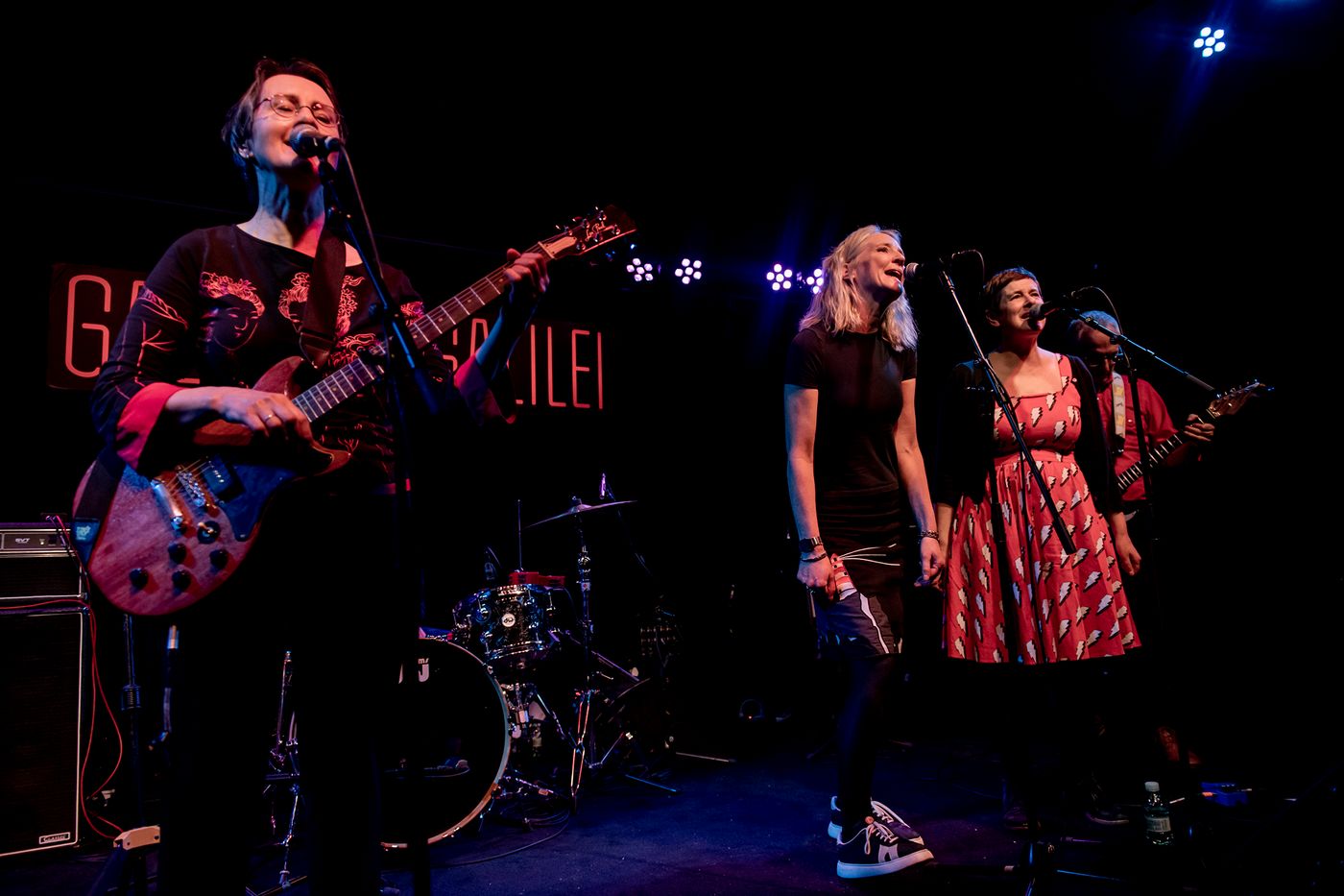 Would-Be-Goods (+Cathy Rogers y Amelia Fletcher): fiesta entre amigas. Foto: Alfredo Arias