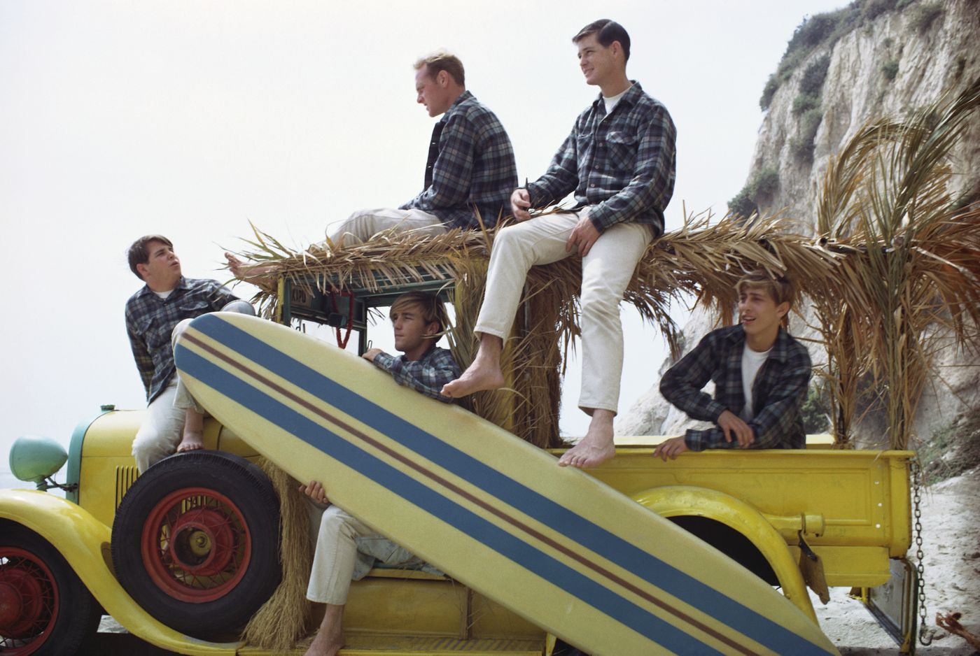 Los orígenes de The Beach Boys, en 1962: Carl Wilson, Mike Love, Dennis Wilson, Brian Wilson y David Marks. Foto: Michael Ochs Archives (Getty Images)