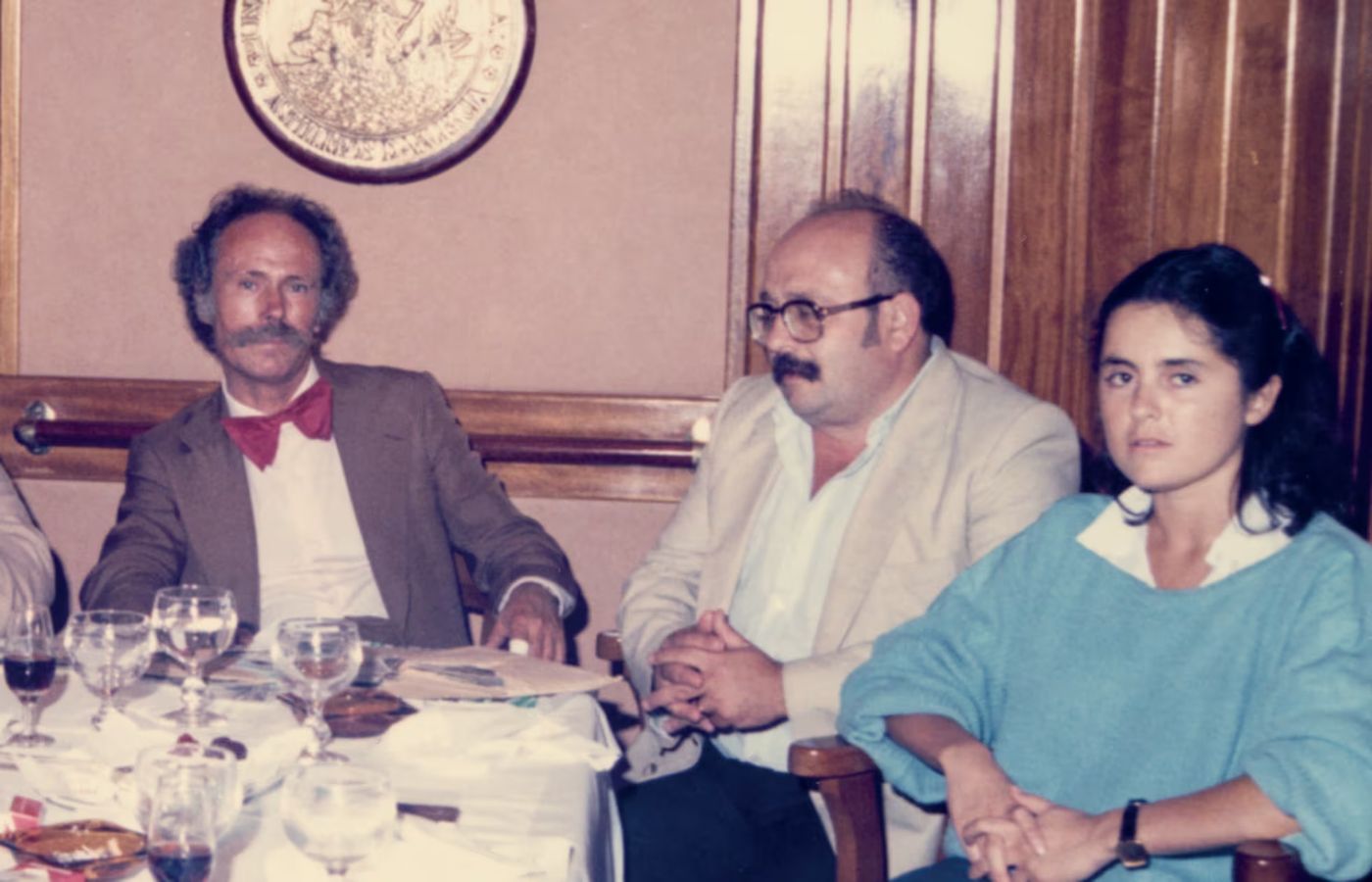 Junto a Manuel Vázquez Montalbán, en 1985.
