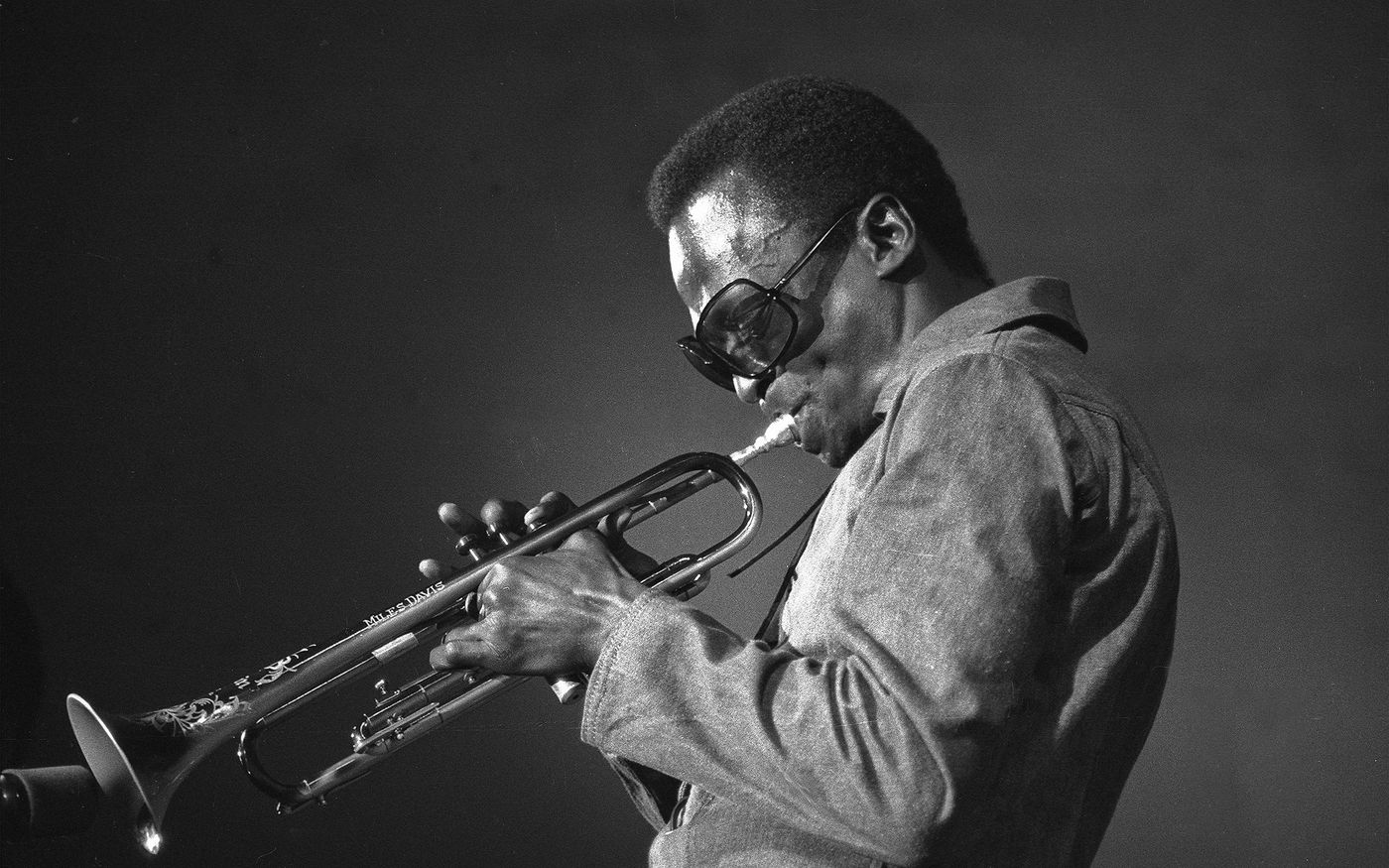 Miles Davis, en Central Park (Nueva York), en julio de 1969. Foto: Jack Vartoogian (Getty Images)