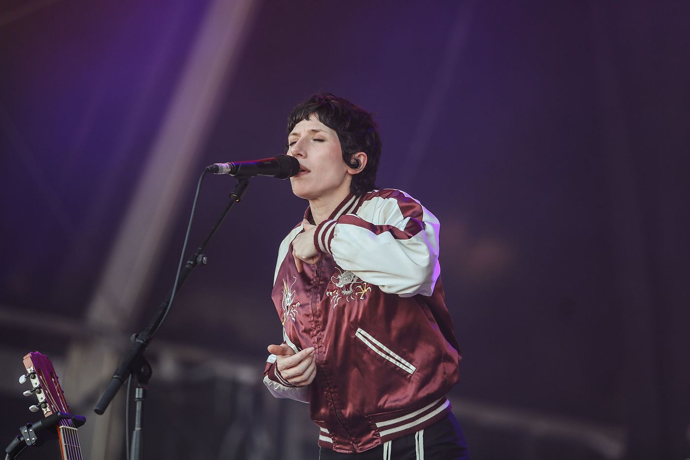 Aldous Harding, catártica. Foto: Óscar García