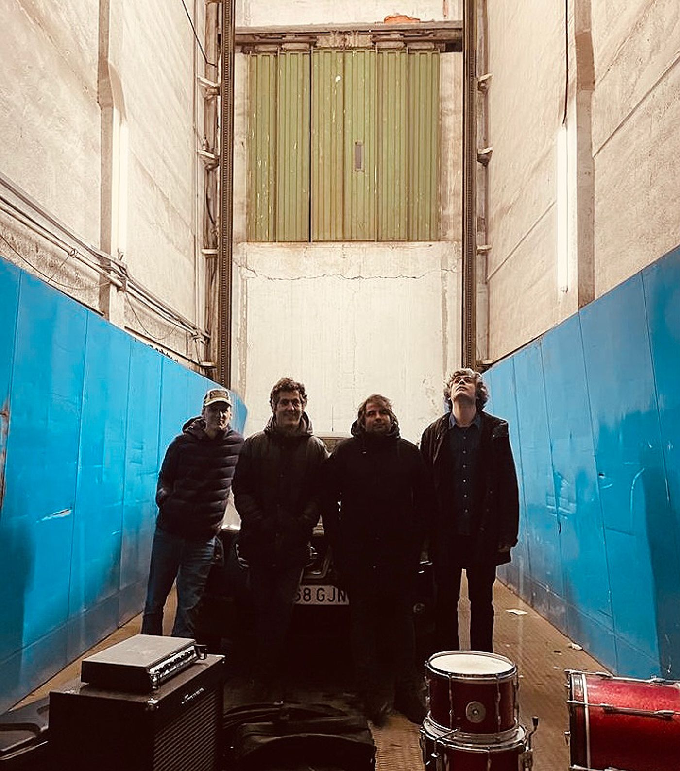 Jaime (bajo), Txomin (batería), Carlos (guitarra) y Miguel (guitarra y voz).