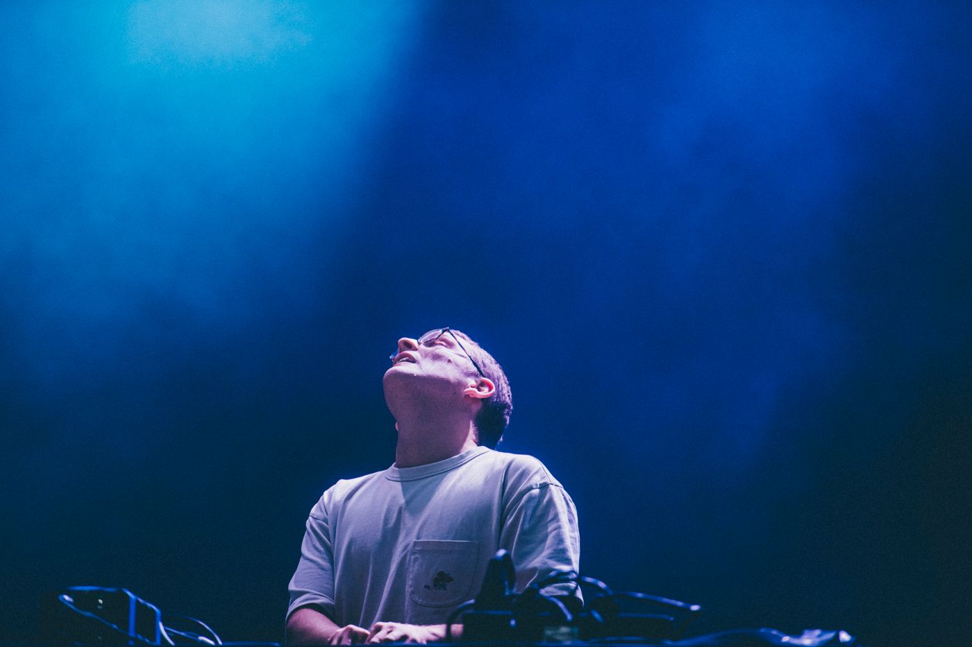 Floating Points: en su nube. Foto: Alfredo Arias
