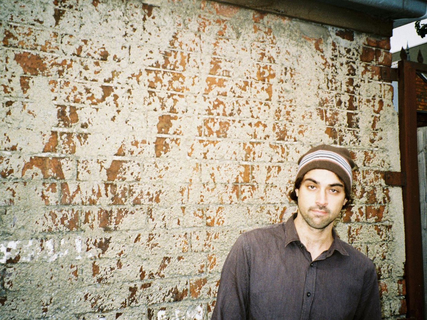 Dylan Young, multinstrumentista de Melbourne, relanzado.