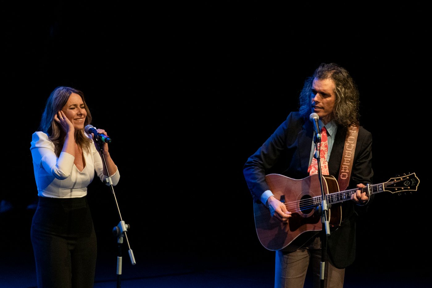 Rocío Márquez en “Canción para un final, canción para un principio”. Foto: Alfredo Arias