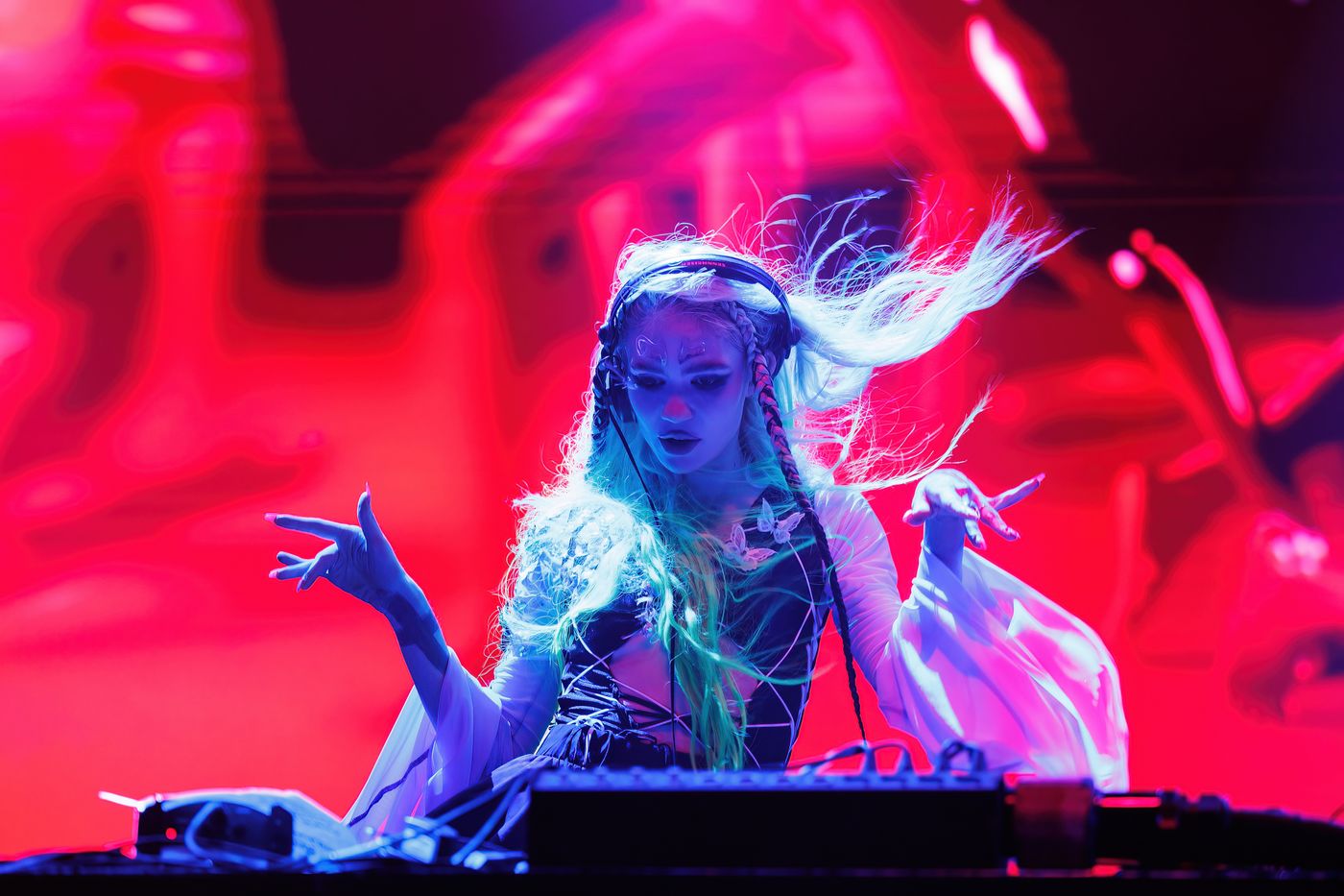 Grimes: ni mezcla ni cuadra, pero no se la pierdan. Foto: Christian Bertrand