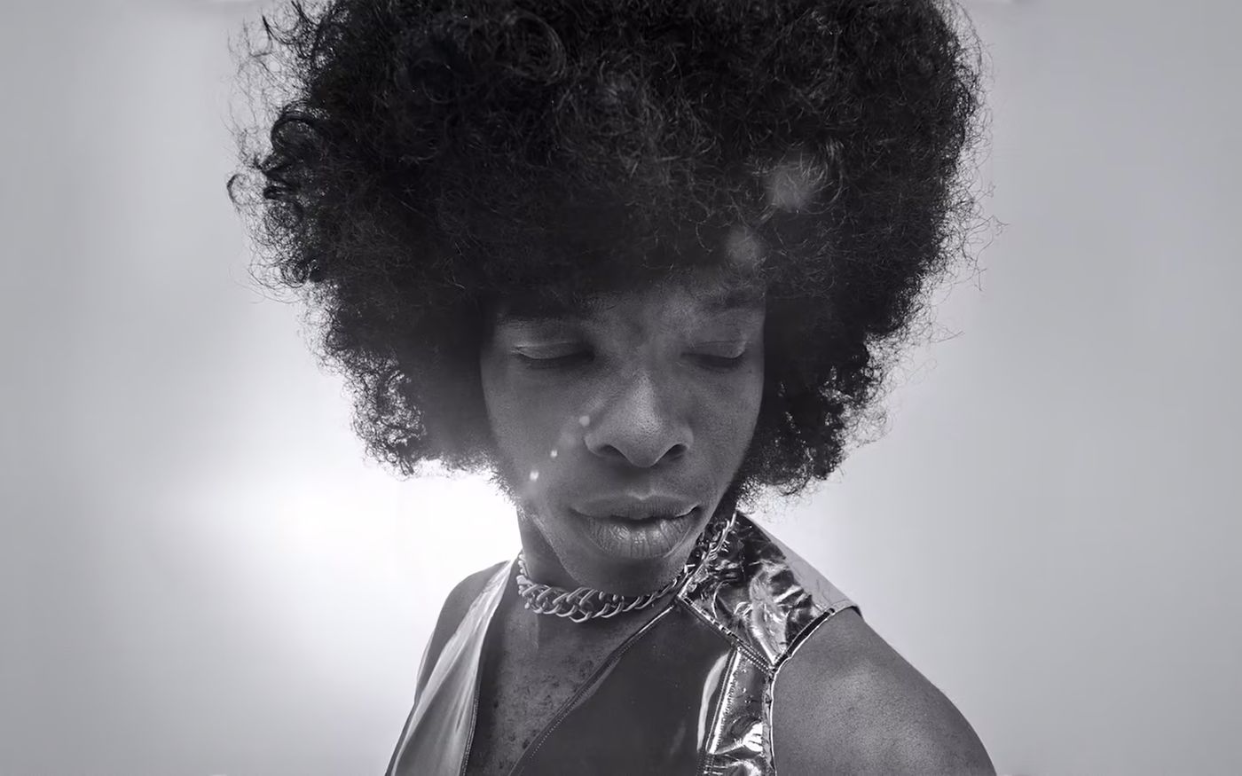 https://assets.primaverasound.com/psweb/f9vjim86m8pbn0j5rhjb_1740053309454.jpg