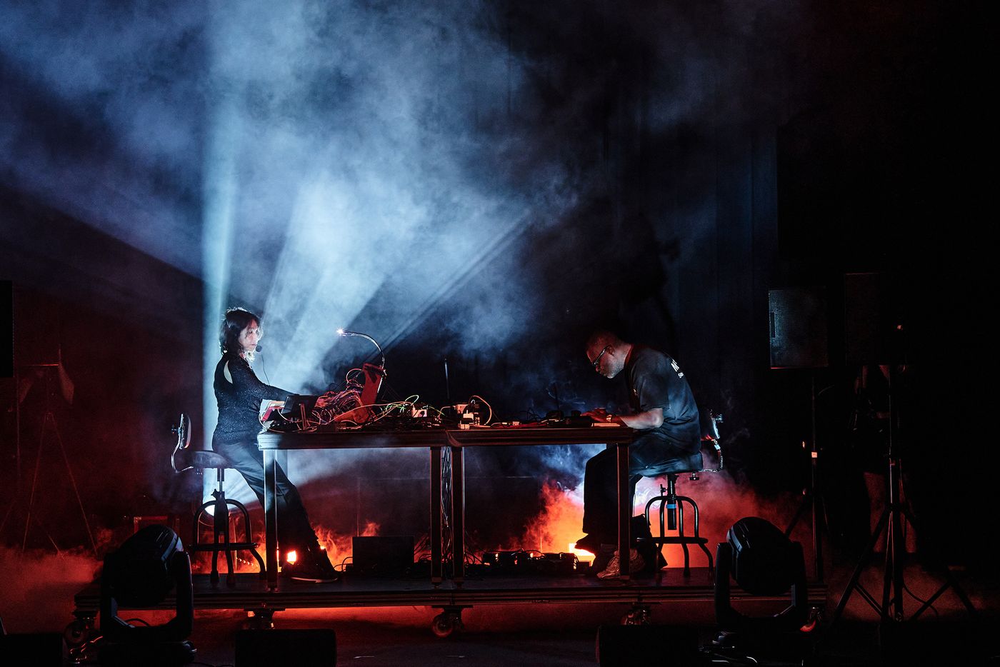 Suzanne Ciani y Actress: partida digital y analógica. Foto: Leafhopper