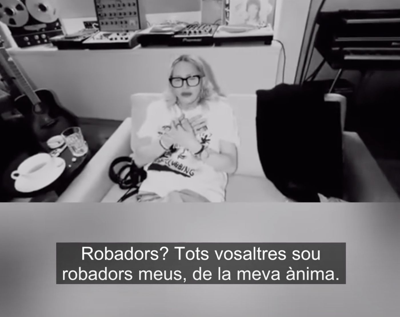 “El tiempo pasa despacito en 23 Robadors”. <a href="https://www.instagram.com/reels/Dejqt44FA09/" target="_blank"> Ver post </a>
