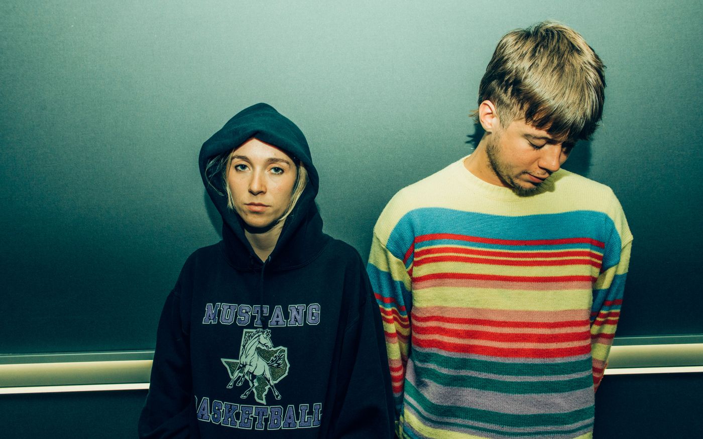 Asha Lorenz (voz) y Louis O’Bryen (guitarra y voz). Foto: Alfredo Arias