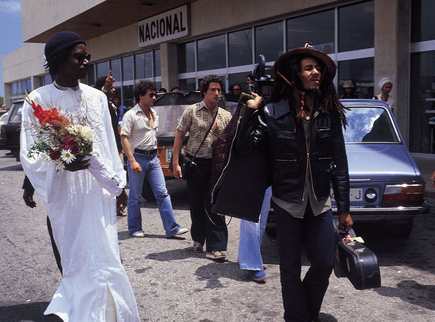 A su llegada a Ibiza, donde tocó el 28 de junio de 1978 (Plaza de Toros). Foto: Francesc Fàbregas
