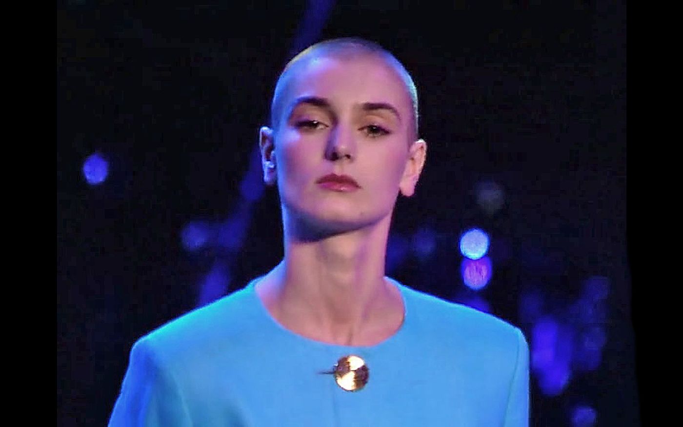 Sinéad O’Connor, digna, en el Madison Square Garden de Nueva York el día de la ignominia.