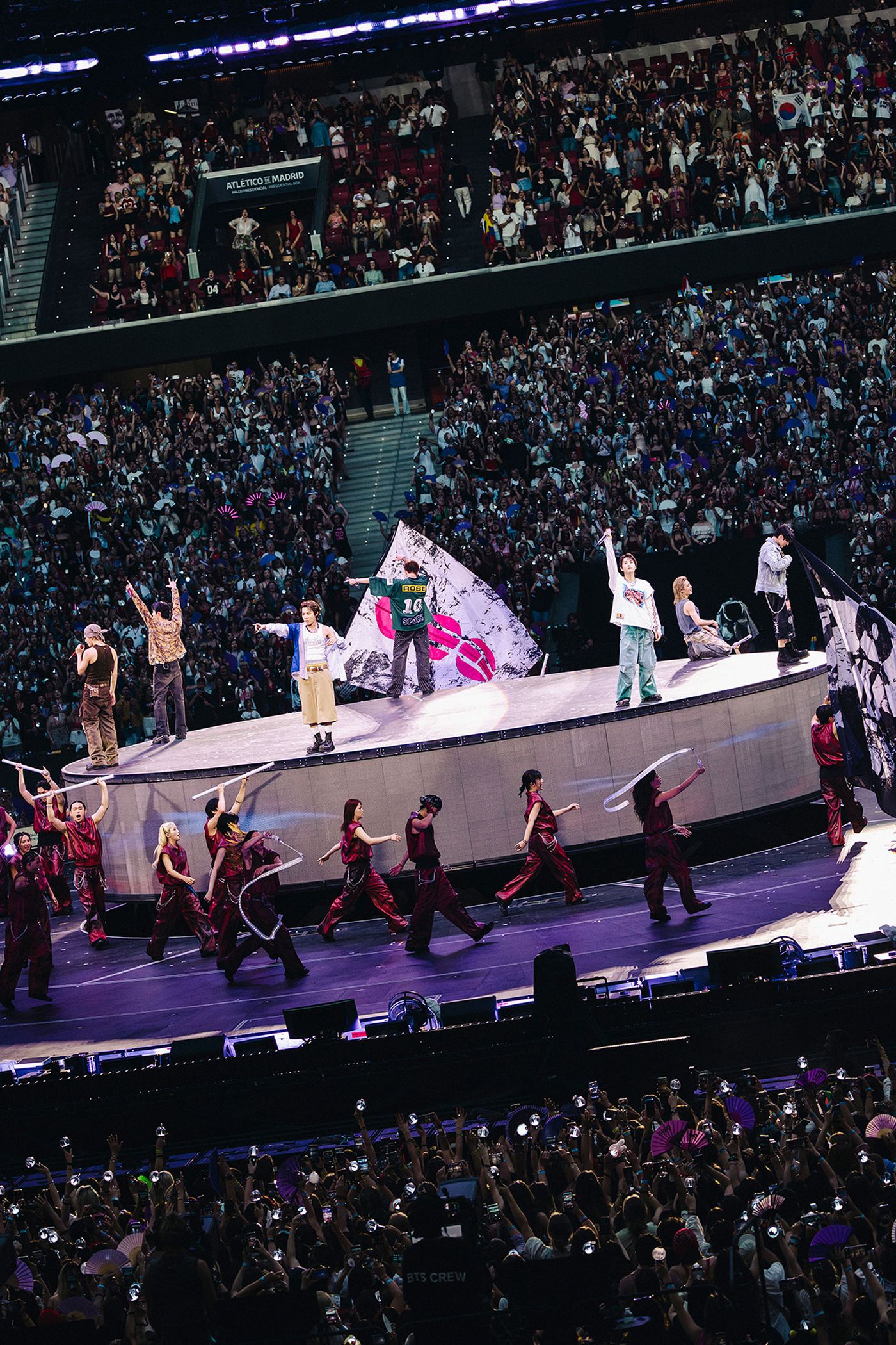 Coreografías de ayer y hoy. Foto: Hybe-Bighit Music