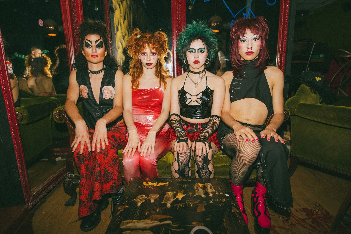 Ruïnosa y Las Strippers de Rahola: Kalva Klein, La Marrana Jurásica, Nico Lokao y Ruïnosa. Foto: Daniel Emperador