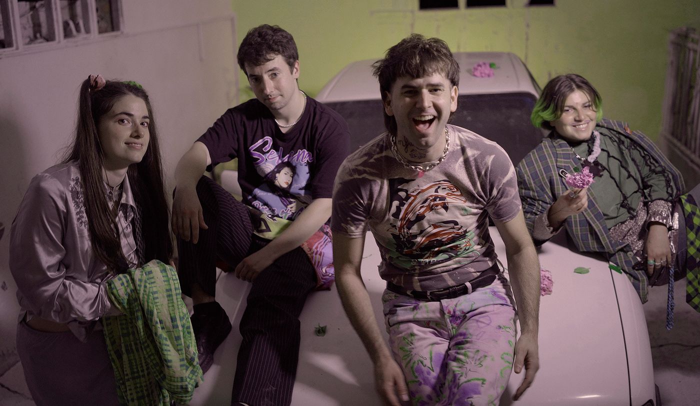 Lore, Lander, Josu y Cris.