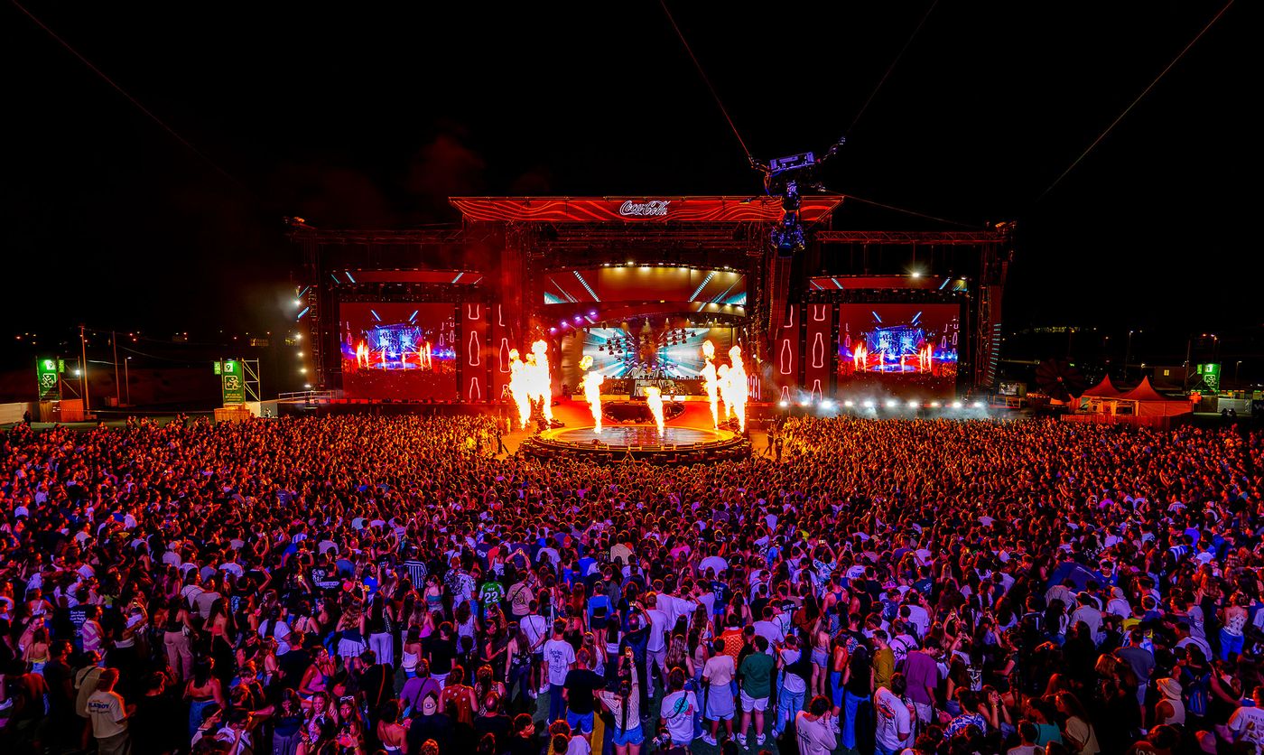 Coca Cola Music Experience on fire.