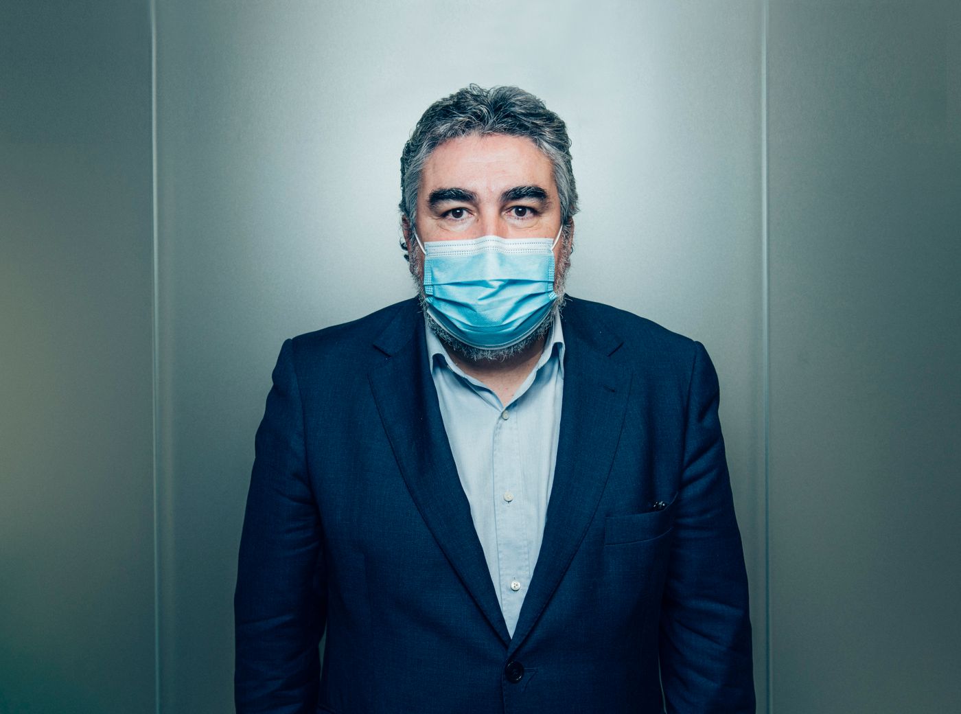 Retrato del ministro de Cultura en tiempos de pandemia.