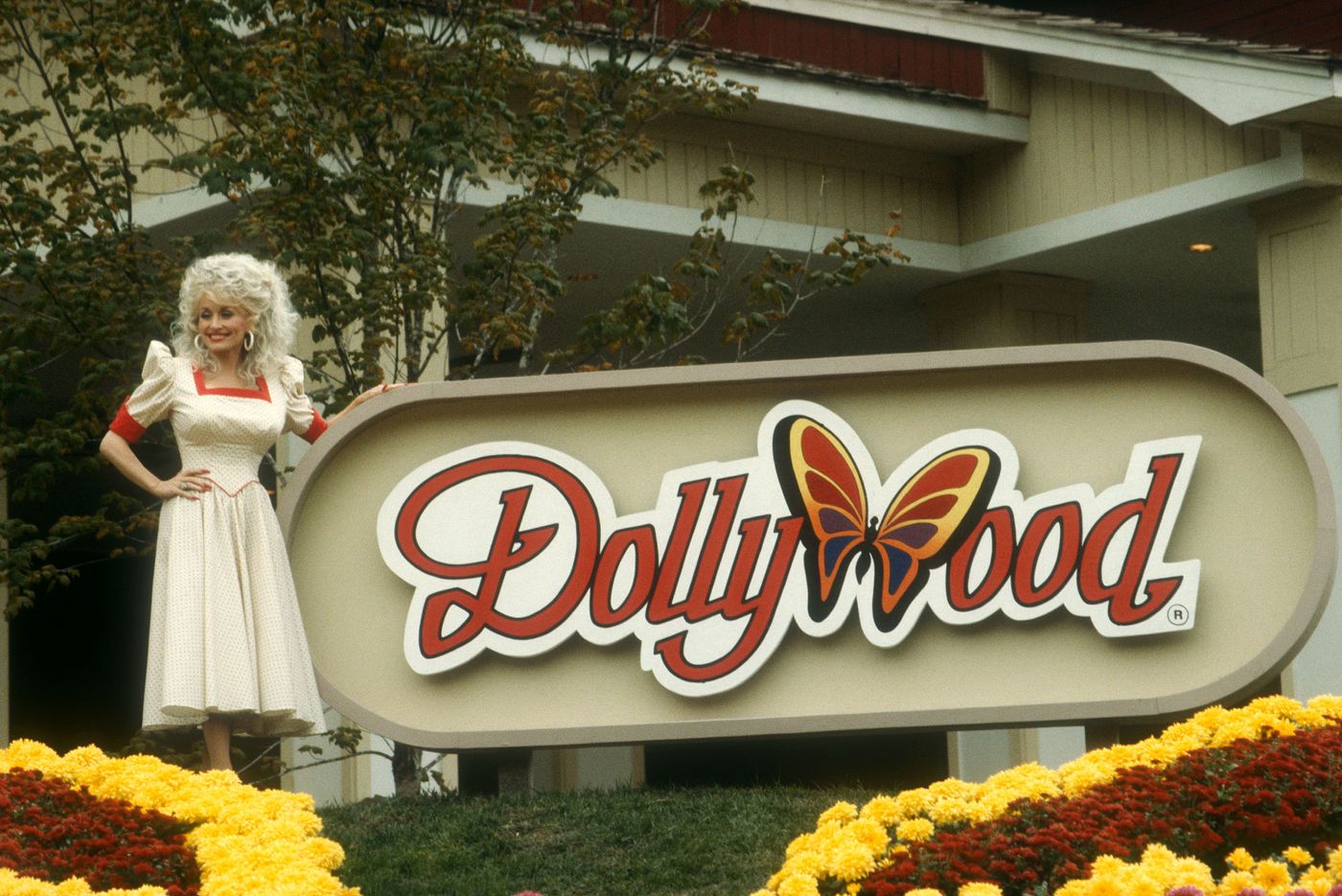 Cartel de la fundación Dollywood, en 1988. Foto: Ron Davis (Getty Images)
