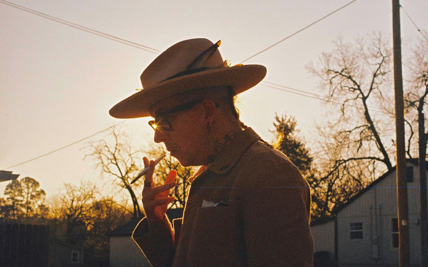 Micah P. Hinson, en acción.