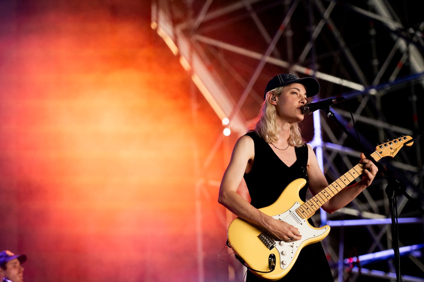 Men I Trust: el vapor canadiense de Jessy Caron. Foto: Alfredo Arias