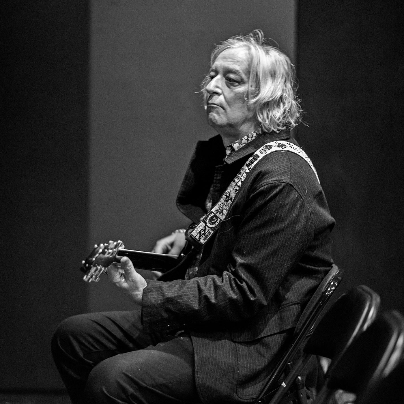Peter Buck, el famoso discreto guitarrista de R.E.M.